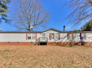 6 Sandy Trl, Wagener, SC 29164