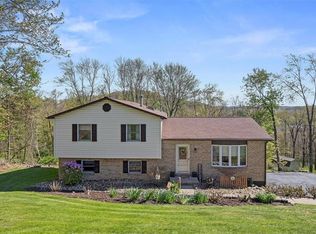 223 Horseshoe Dr, Mars, PA 16046