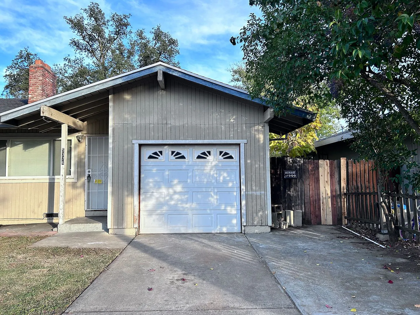 5376-5378 Castle St photo 1