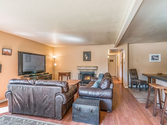 2nd image of 2076 Calle Ensenada