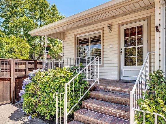 2nd image of 1015 Shetler Avenue