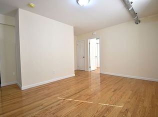 4206 Carpenter Ave #A, Bronx, NY 10466