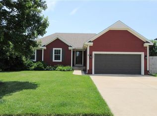 537 E Cheyenne St, Gardner, KS 66030