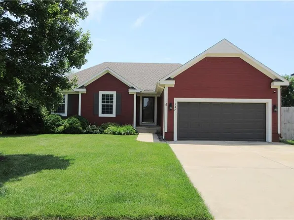 537 E Cheyenne St, Gardner, KS 66030