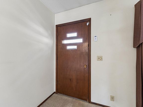 3rd image of 311 Morgan St