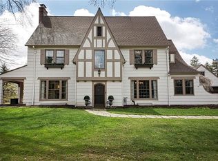 473 Falls Rd, CHAGRIN FALLS, OH 44022