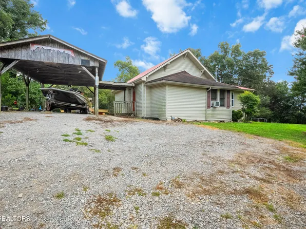 603 W Vinegar Valley Rd, Friendsville, TN 37737