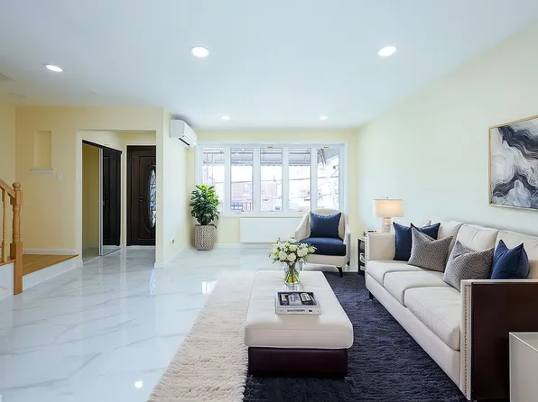 2689 Brown St, Brooklyn, NY 11235