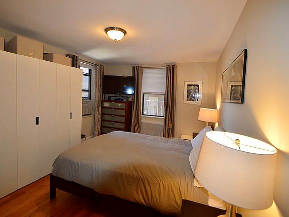 5th image of 69 Bennett Ave APT 201