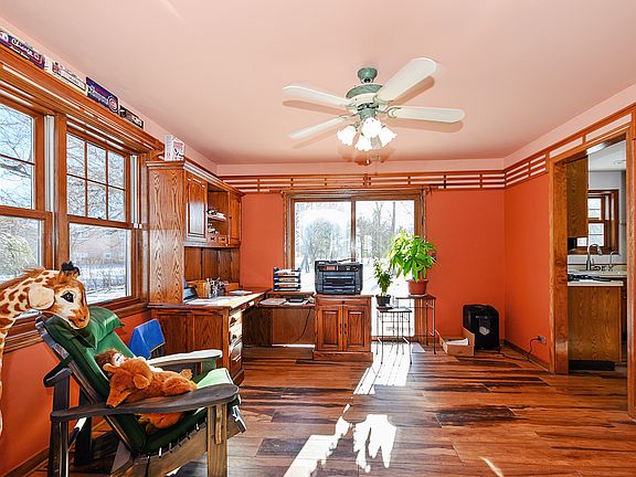 4th image of 6901 W 179th St