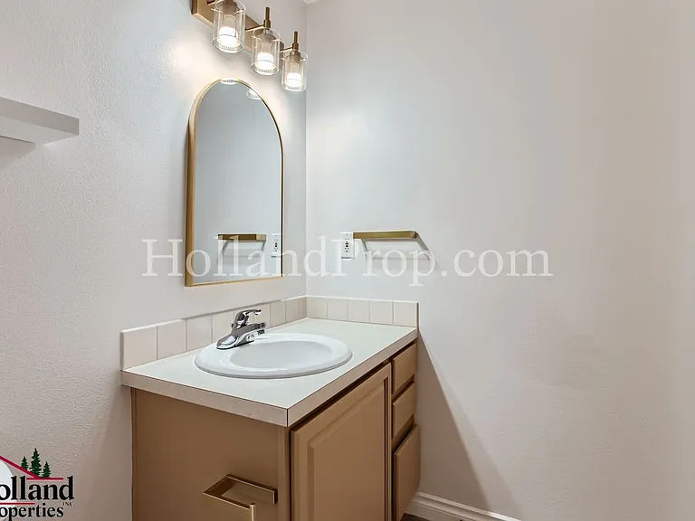 10849 NW Glencoe Rd — Photo 19