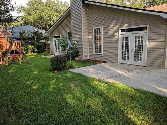 4th image of 3711 Longchamp Cir