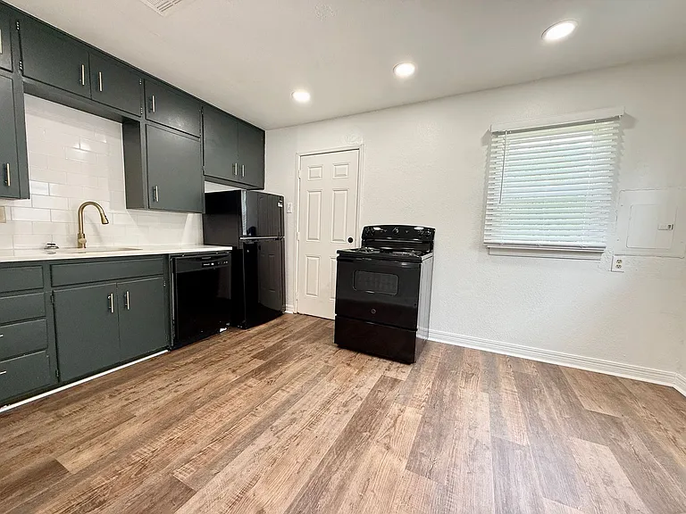 602 Tiffin Ave — Photo 5