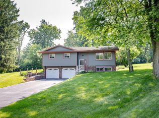 3245 Camy Cir, Sun Prairie, WI 53590