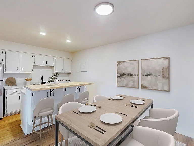 Villa Park Apartments — Photo 8