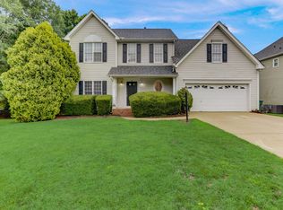 101 Travilah Oaks Ln, Cary, NC 27518