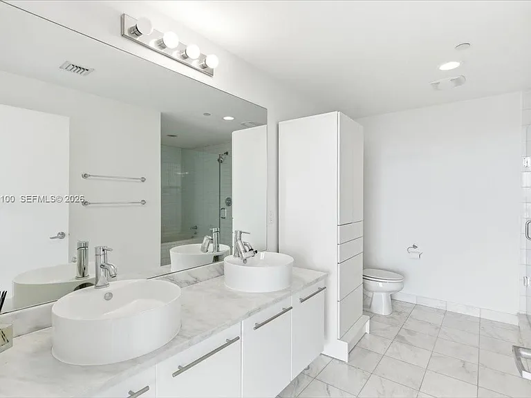 888 Biscayne Blvd #2212 — Photo 19
