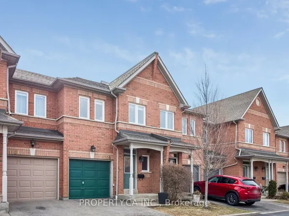 1108 Lower Village Cres, Mississauga, ON L5E 3K7