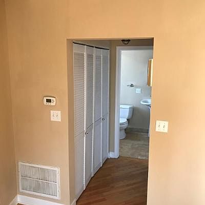 4th image of 1615 W Wallen Ave