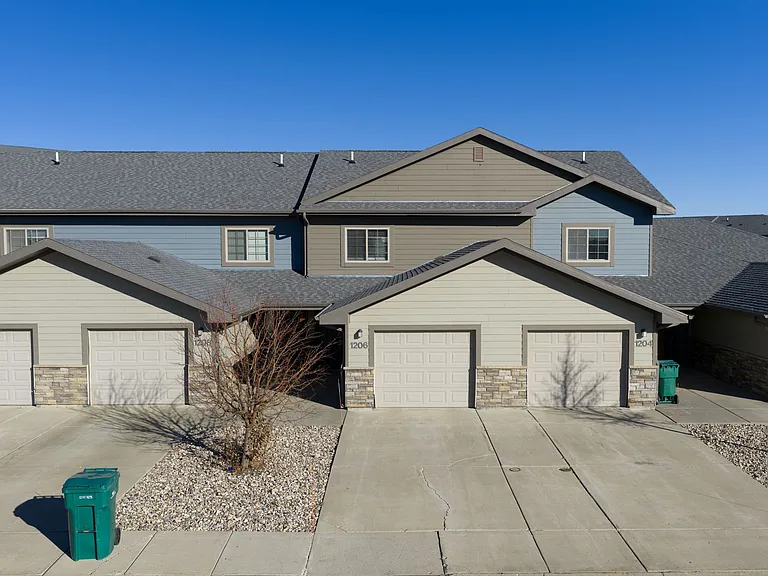 North Highlands Villas