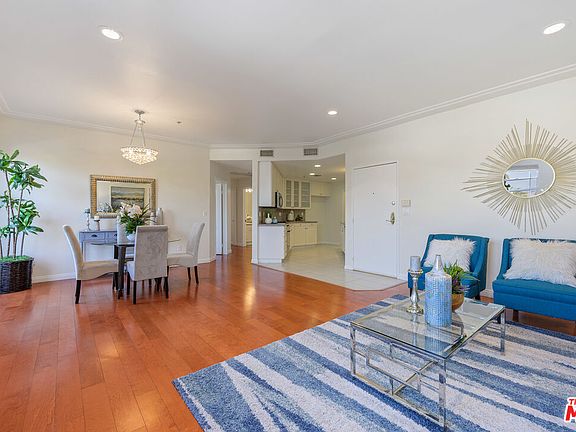 5th image of 1100 S Clark Dr APT 302