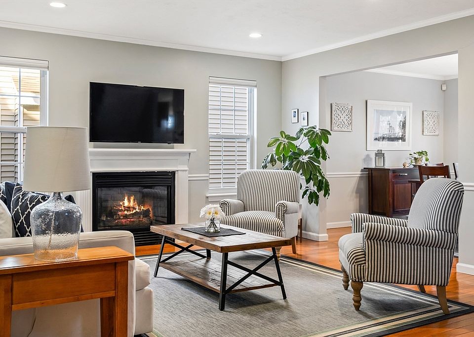 ディスティネーション 315 Dicenzo Blvd Unit 315, Marlborough, MA 01752 | Zillow