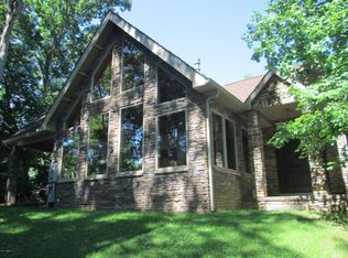 622 Picnic Ln, Selinsgrove, PA 17870