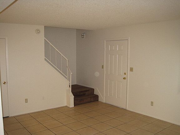 2nd image of 4420 E Wood St #1