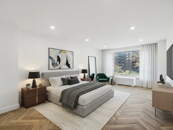 166-25 Powells Cove Boulevard image 18 of 31