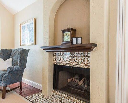 5th image of 41 Deer Meadow Pl
