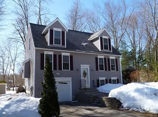 16 Ivangile Rd, Salem, NH 03079