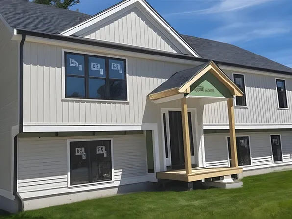 53 Kent St, Brockton, MA 02302