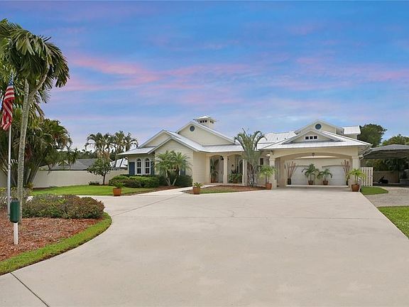 3rd image of 4140 SE Old Saint Lucie Blvd