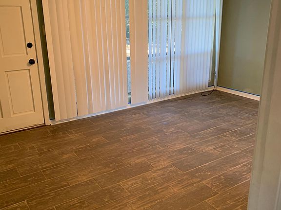 4th image of 1006 Potomac Dr