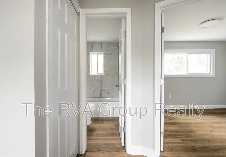1915 Miller Ave #2 — Photo 21