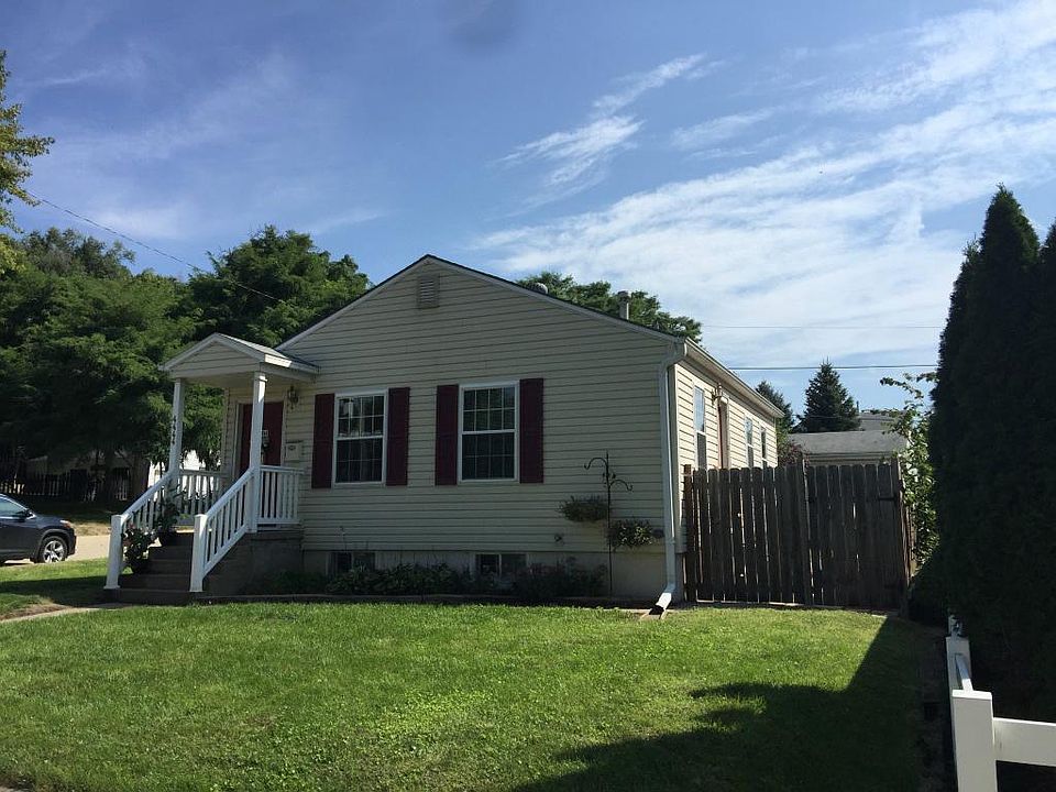 1st image of 4444 Fillmore St