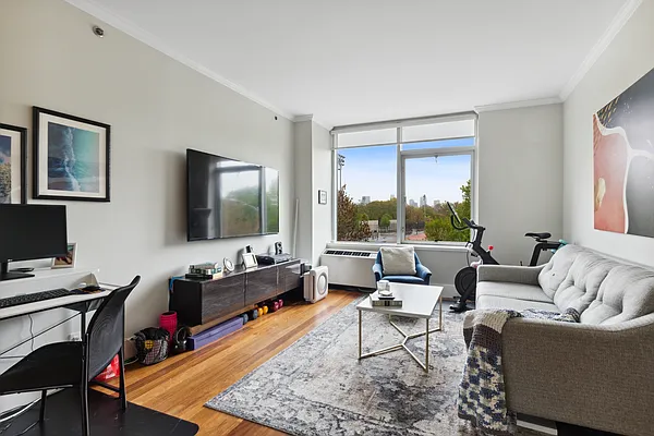 Sold by Owner | media 10