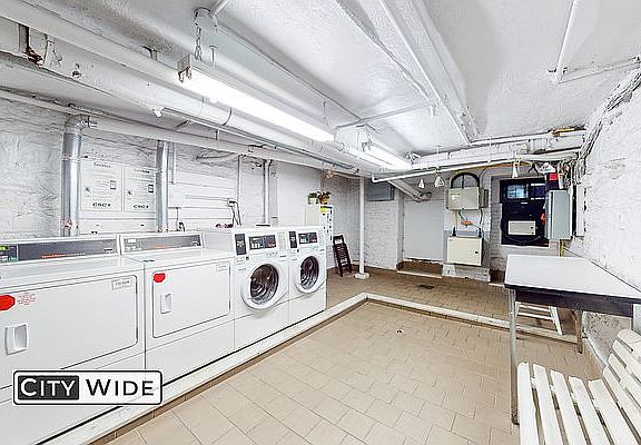 4th image of 41 Bedford St APT 1B