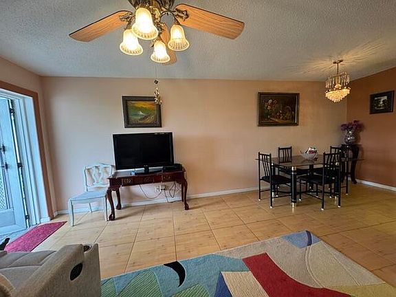 2nd image of 39 DORCHESTER B #39