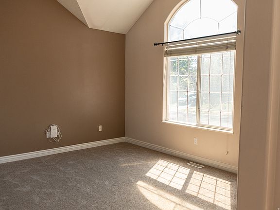 5th image of 11467 S Loganberry Ct E