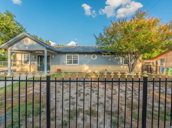 8206 Forsen Dr, San Antonio, TX 78224