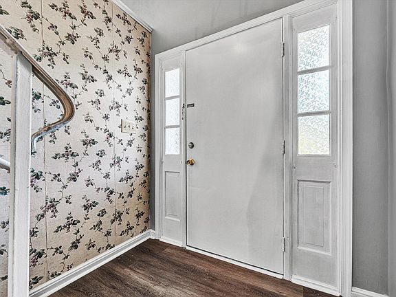 5th image of 5428-5428 Sweetfern Dr