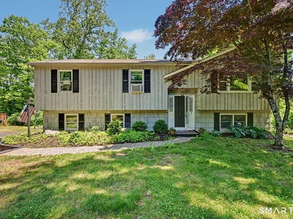 3 Gretl Lane, New Milford, CT 06776