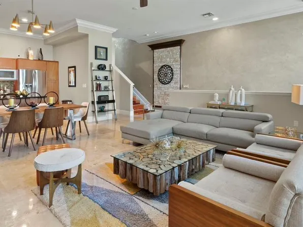 704 NE 3rd Avenue, Fort Lauderdale, FL 33304