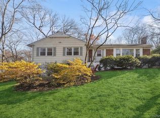 62 Mohegan Rd, Larchmont, NY 10538