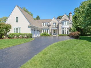 597 Golf Ln, Lake Forest, IL 60045