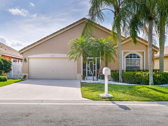 Home For Sale In Newport Cove