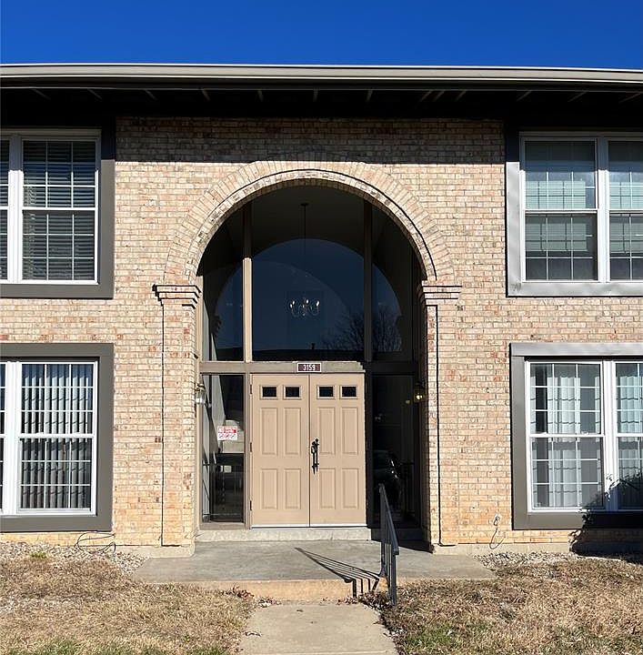 1st image of 3159 Carefree Ln APT H