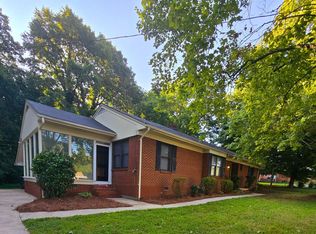 1237 Fairview Dr, Lexington, NC 27292