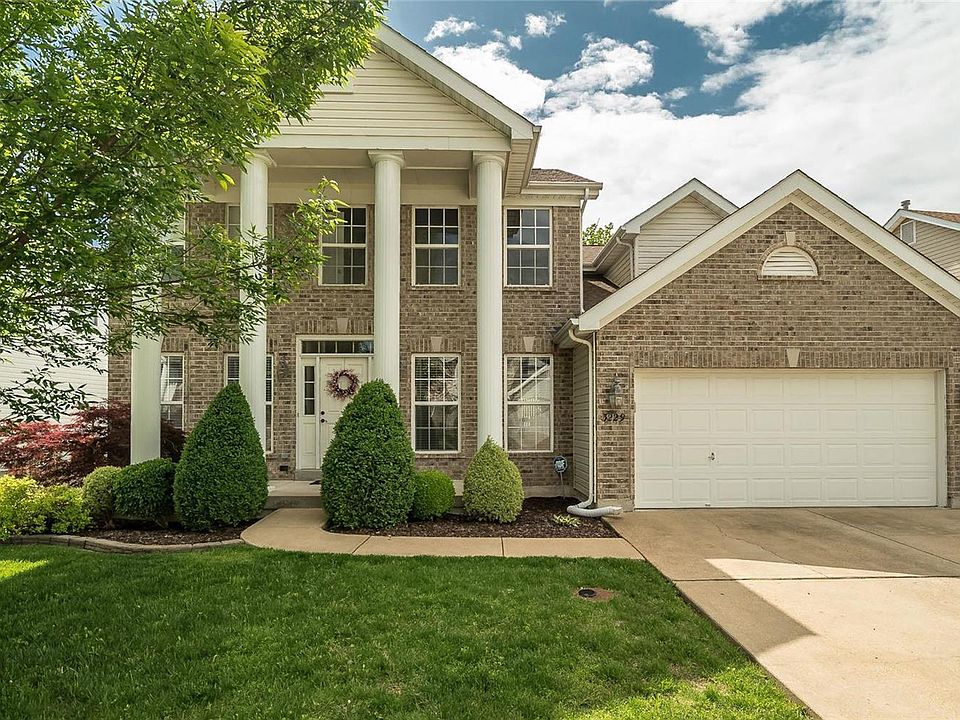 1st image of 3229 Kingsridge Manor Dr